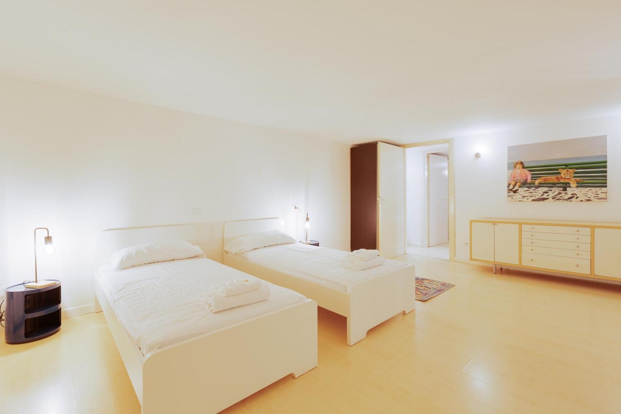 Apartamento Sant'Agostino - Charming Retreat 210M From M2 Milán Exterior foto